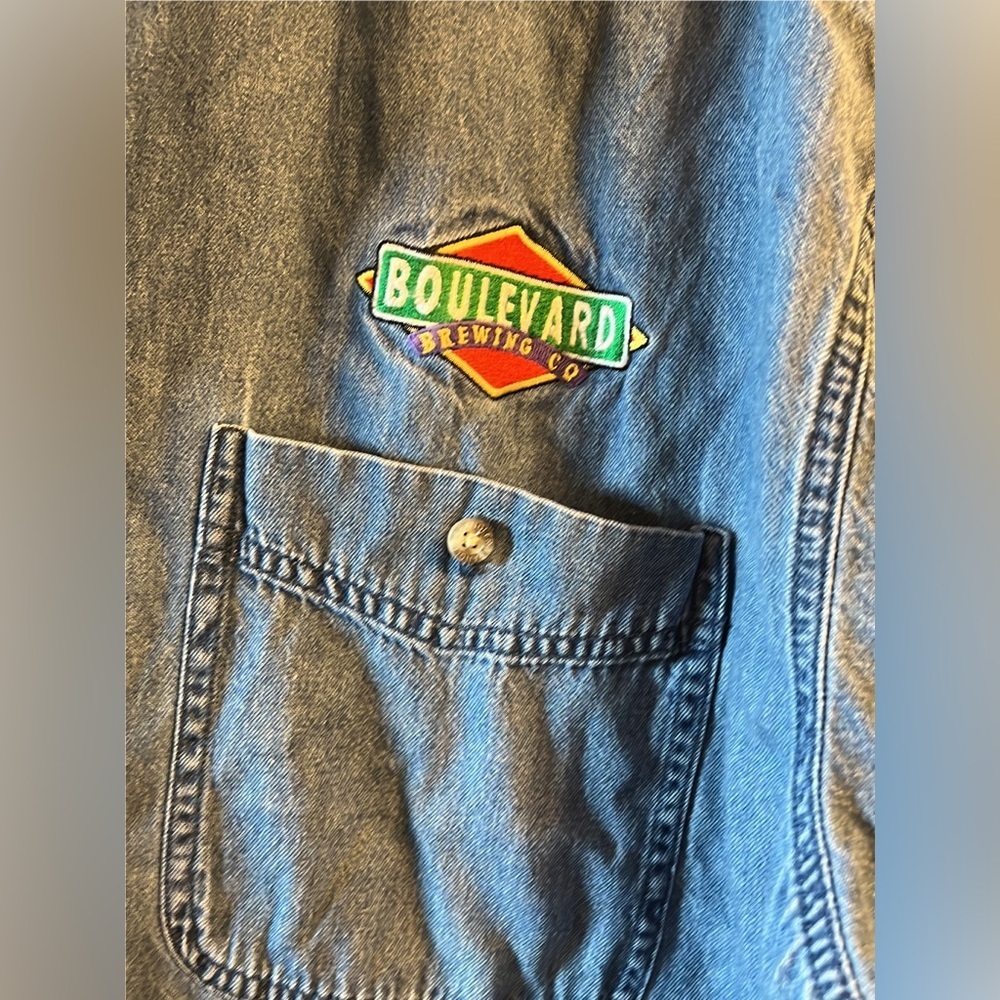 Men's Wrangler Denim Shirt Boulevard Brewing Size 2XL - Picture 2 of 3